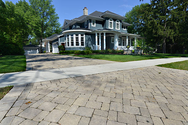 Best Local Driveway Pavers  in Indianola, MS